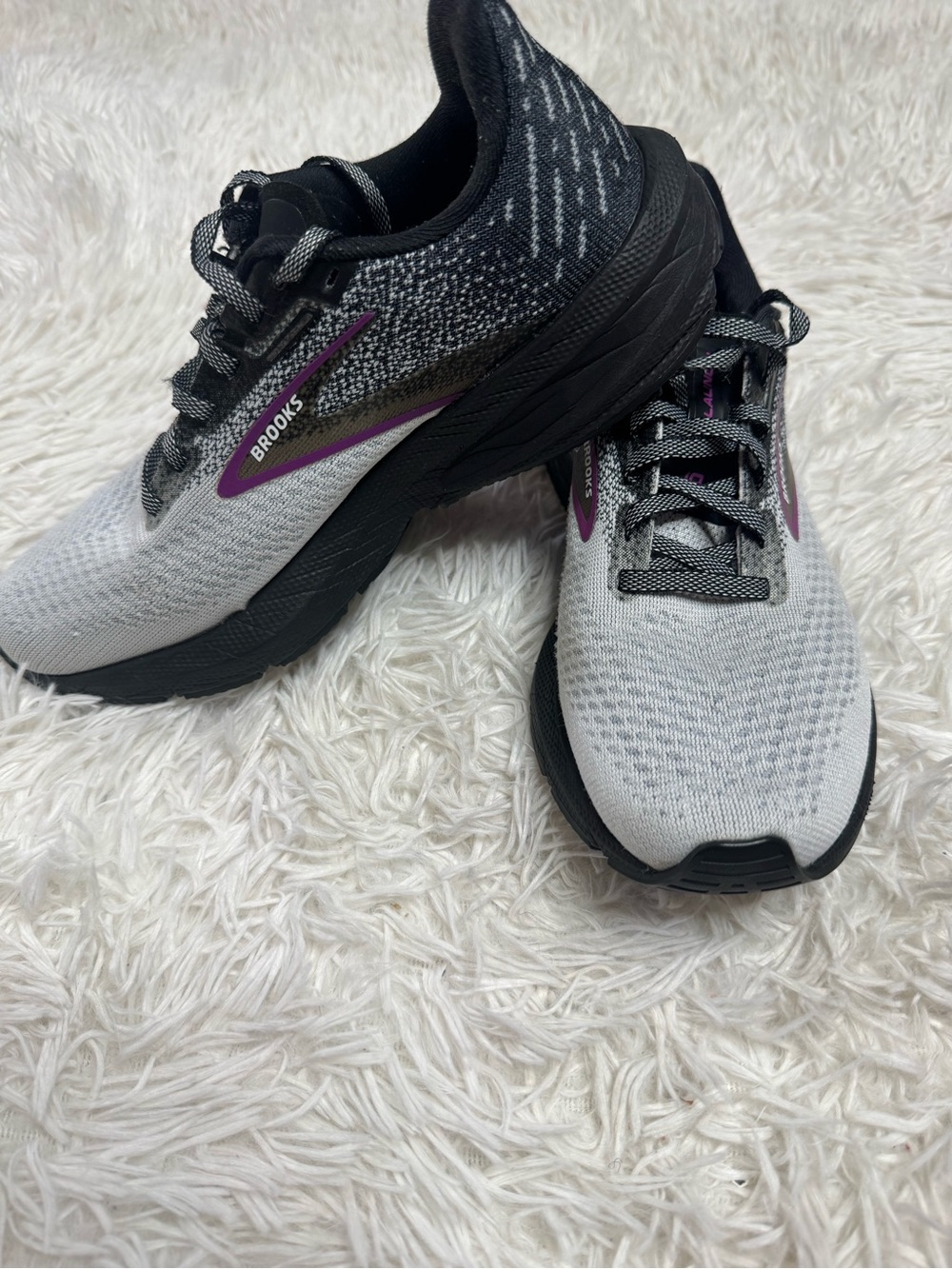 Brooks Women’s Grey and Purple Athletic Running Shoes